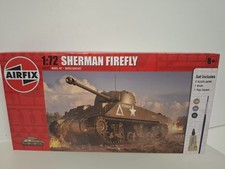 AIRFIX A68221 SHERMAN FIREFLY
