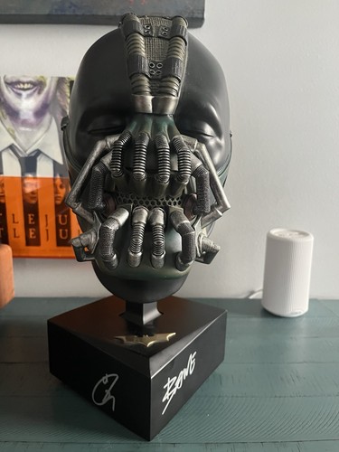 Tom hardy autographed bane - hardy,