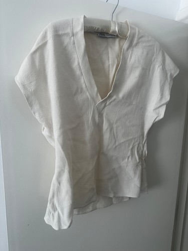 Zara ladies cream top - zara, size