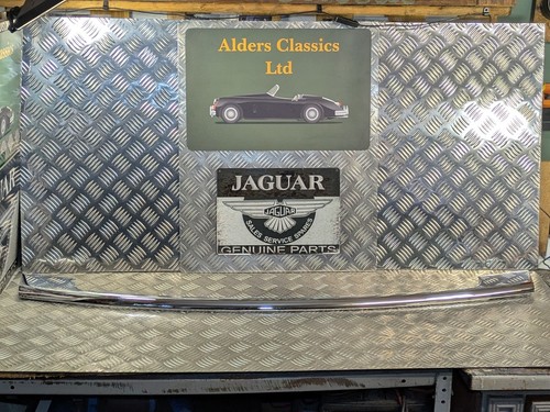 Jaguar xjs front - centre, bumper