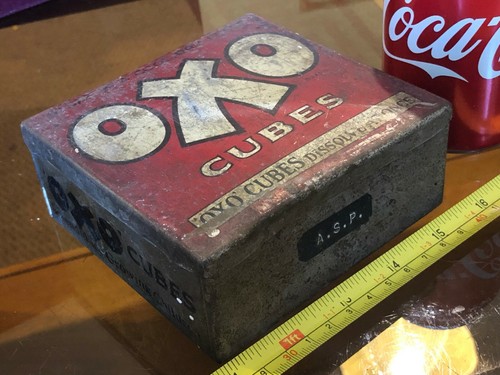 Oxo cubes tin - vintage, metal