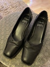 cabin crew court shoes- black 