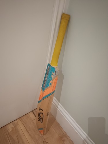 Kookaburra cricket bat - cricket,