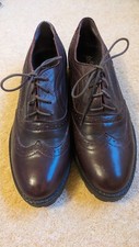 Pam Project ladies brogues - burgundy size 40 lightly worn