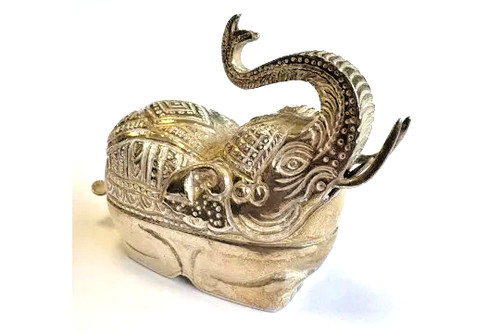 Small solid silver decorative - solid,