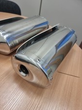 2005 triumph speed triple 1050 exhaust silencers cans