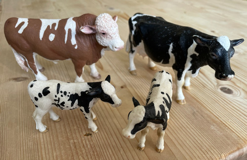 Schleich holstein cow 13633 - holstein,