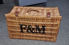 Fortnum mason small - &,