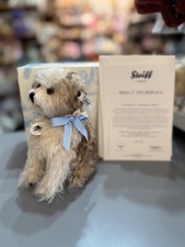 Steiff  40310 1Molly Dog 1925 Replica Ltd  00437/1000 with certificate and box