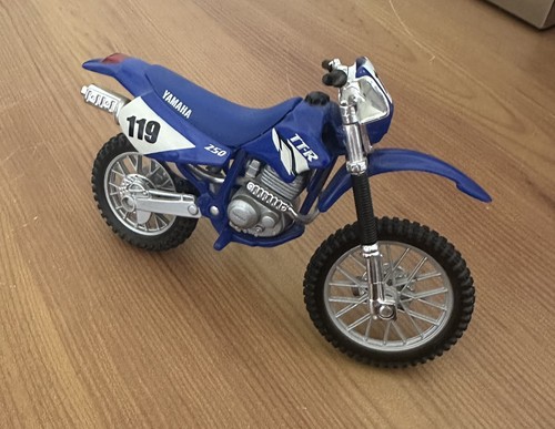 Maisto yamaha tt250r blue 18 - maisto,