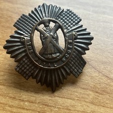 The Royal Scots Metal Badge. 
