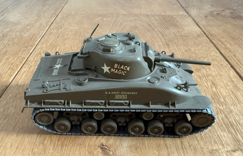 Vintage revell sherman tank - vintage,
