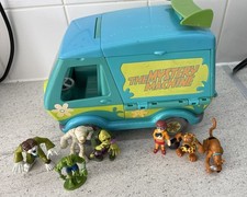 Scooby Doo Mystery Machine Van
