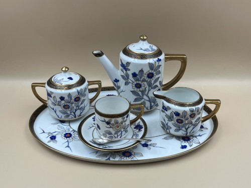 Beautiful art deco noritake