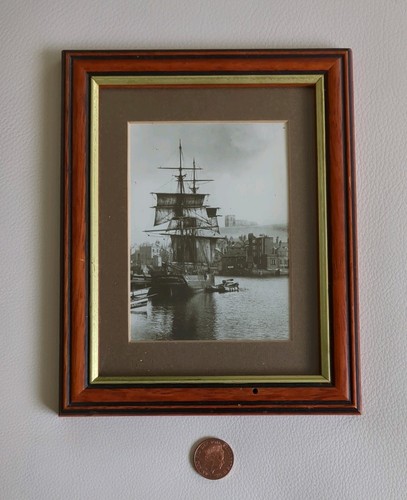 Small vintage framed - small,