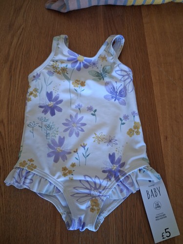 Baby girls swimming - girls,