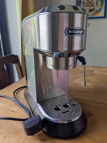 Delonghi dedica ec685 espresso - delonghi,