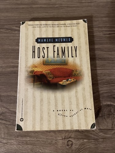 Host family paperback mameve - family,