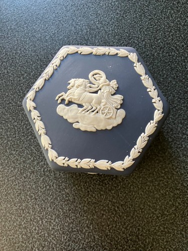 Vintage wedgwood jasperware - vintage,