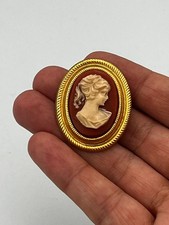 Vintage Gemme/ cameo brooch/