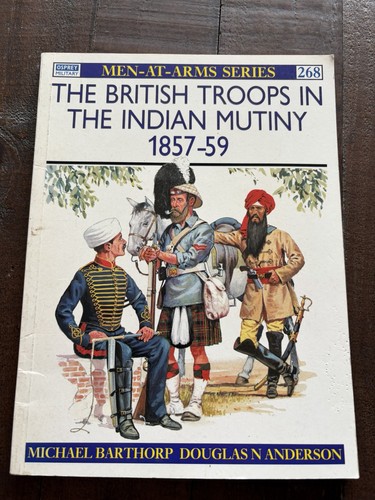 Osprey men arms the - men-at-arms,