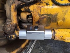 Excavator Unbeatable Anti Theft Steering Ram Lock Robust Thatcham Approved