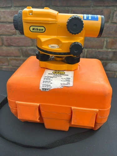 Nikon surveyors level 5m - ax-1,