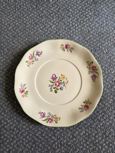 Wedgwood floral dinner plate - dinner,