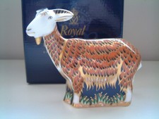 ROYAL CROWN DERBY *** NANNY