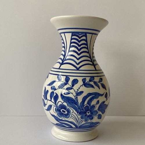 Montagnon blue white - blue, floral