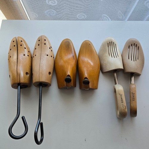 Pairs shoe trees wood - 3,