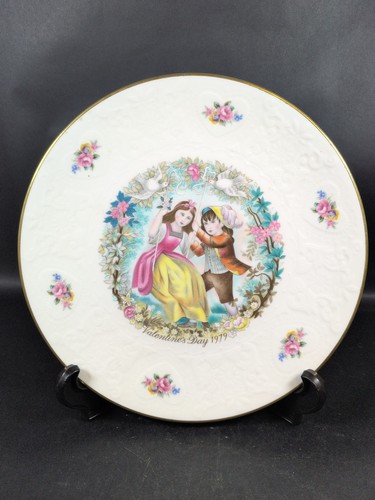 Vintage royal doulton 1979 - vintage,