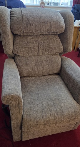 Cosi chair riser - chair, recliner