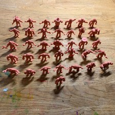 M.U.S.C.L.E. Muscle Men