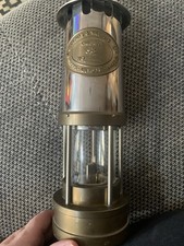 Vintage E. Thomas & Williams