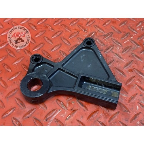 Rear caliper reinforcement