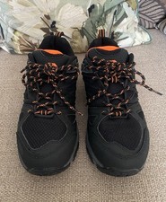TRESPASS STURDY BLACK/ORANGE MEN’S/BOYS HIKE NG TRAINERS (UK SIZE 6)  *VGC*