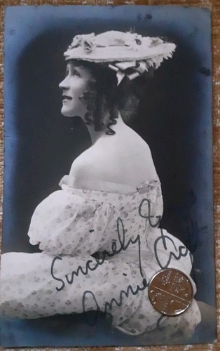 Postcard annie croft - postcard,