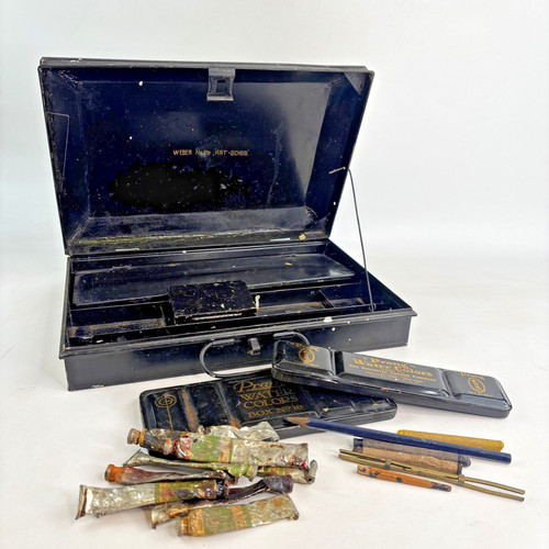 Antique artists paint box - paint,
