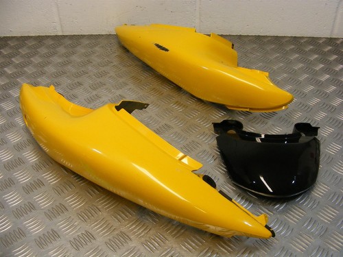 Suzuki 650 rear tail - sv, s