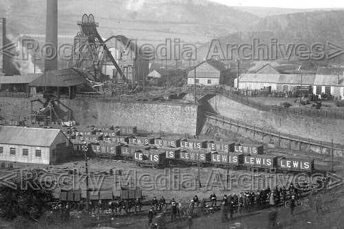 Fww lewis merthyr colliery - lewis,