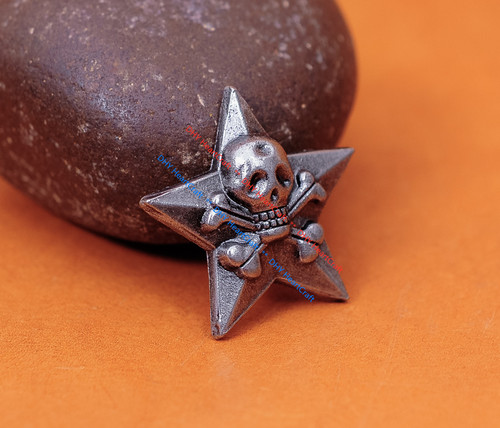 Pcs skull crossbones nickle - 10,