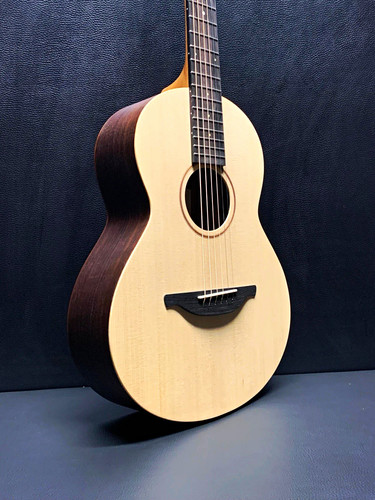 Sheeran compact acoustic - sheeran,