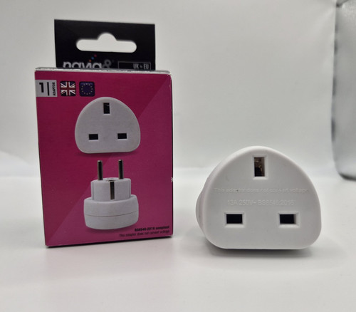 Navig8 travel adapter - uk, to