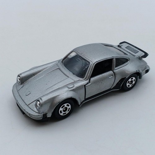 Tomy porsche 930 turbo - tomy,