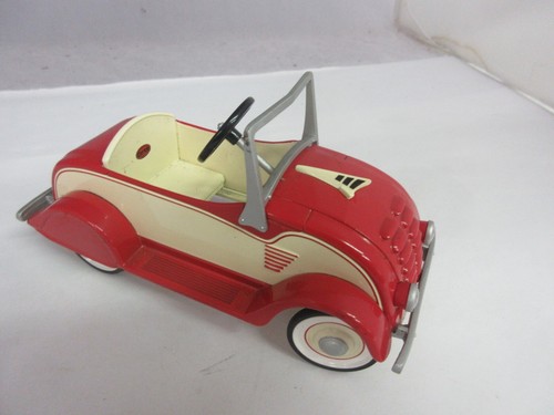 Vintage 1998 peddle - 1998, car