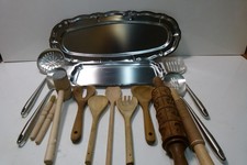 STAINLESS STEEL KITCHEN UTENSILS PASTRY CUTTER ROLLING PIN WOODEN SPOONS 2 TRAYS