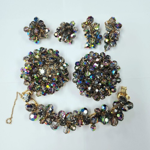 Juliana book pieces - book,