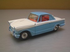 Corgi Toys 231 Triumph Herald