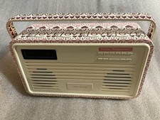 View Quest Retro Emma